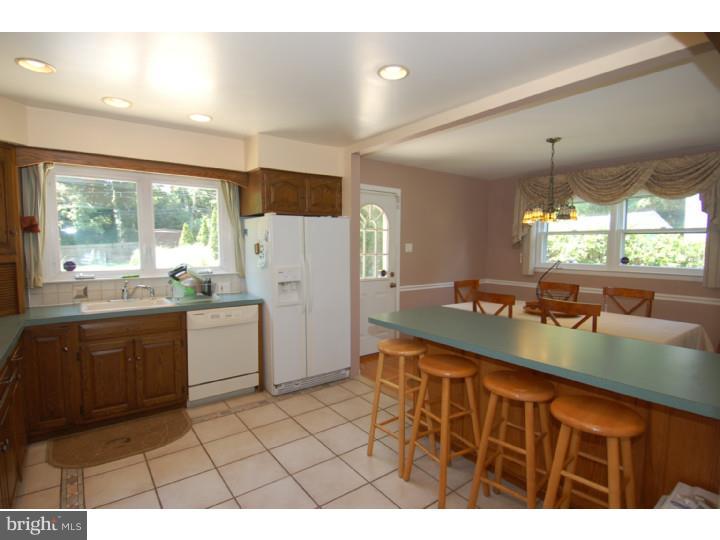 8 Roberts Road Malvern, PA 19355 - Photo 5 of 23 Gallery Image 5