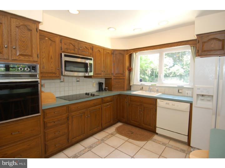 8 Roberts Road Malvern, PA 19355 - Photo 9 of 23 Gallery Image 9