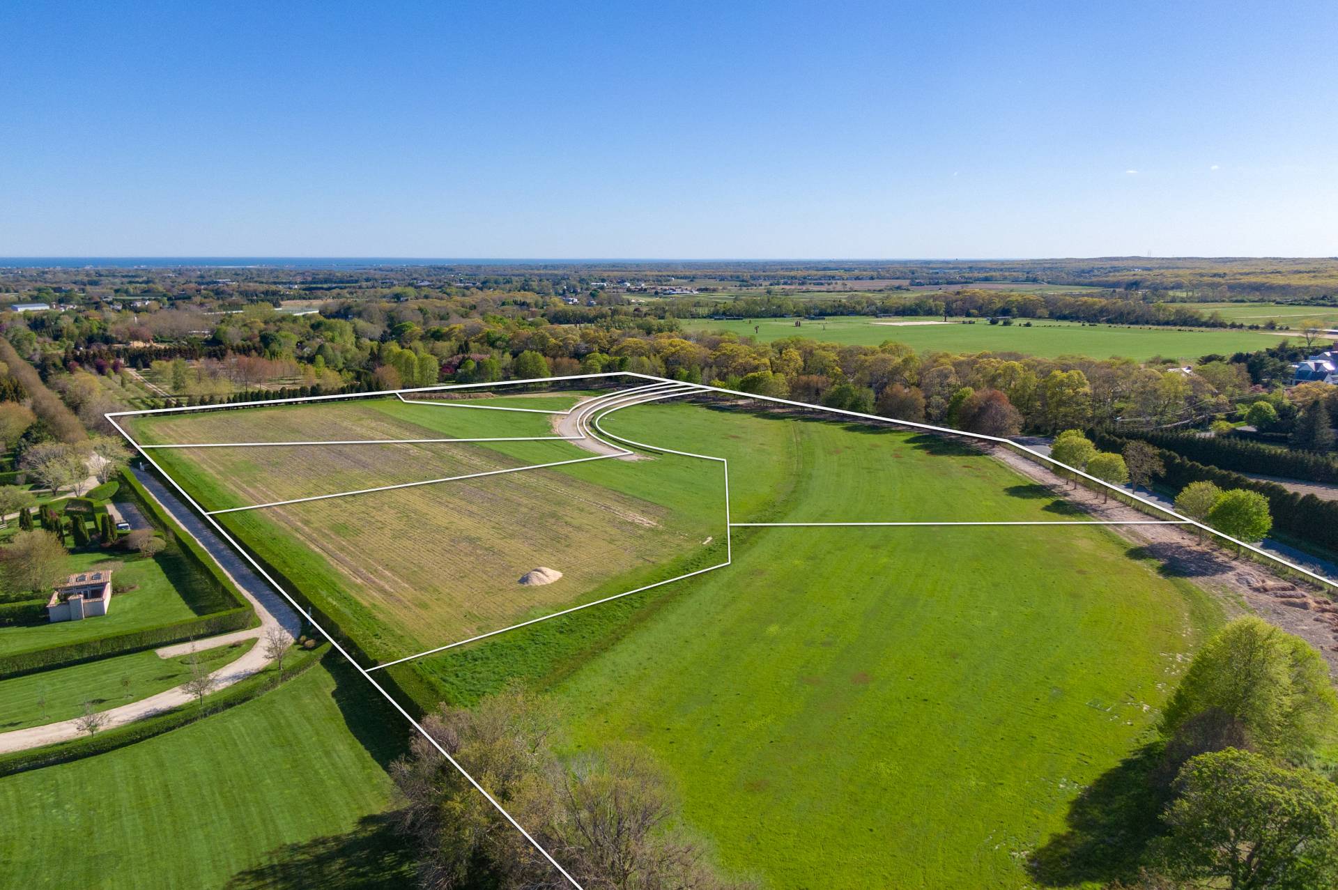 263 Millstone Road Bridgehampton, NY 11932 - Photo 43 of 44 Gallery Image 43