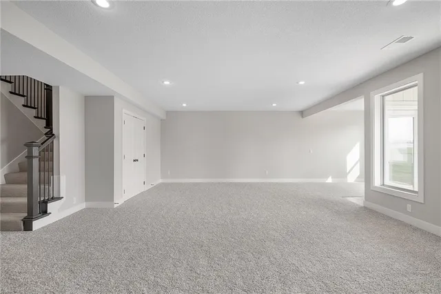 $649,950 | 19455 West 114th Terrace, Olathe, KS 66061