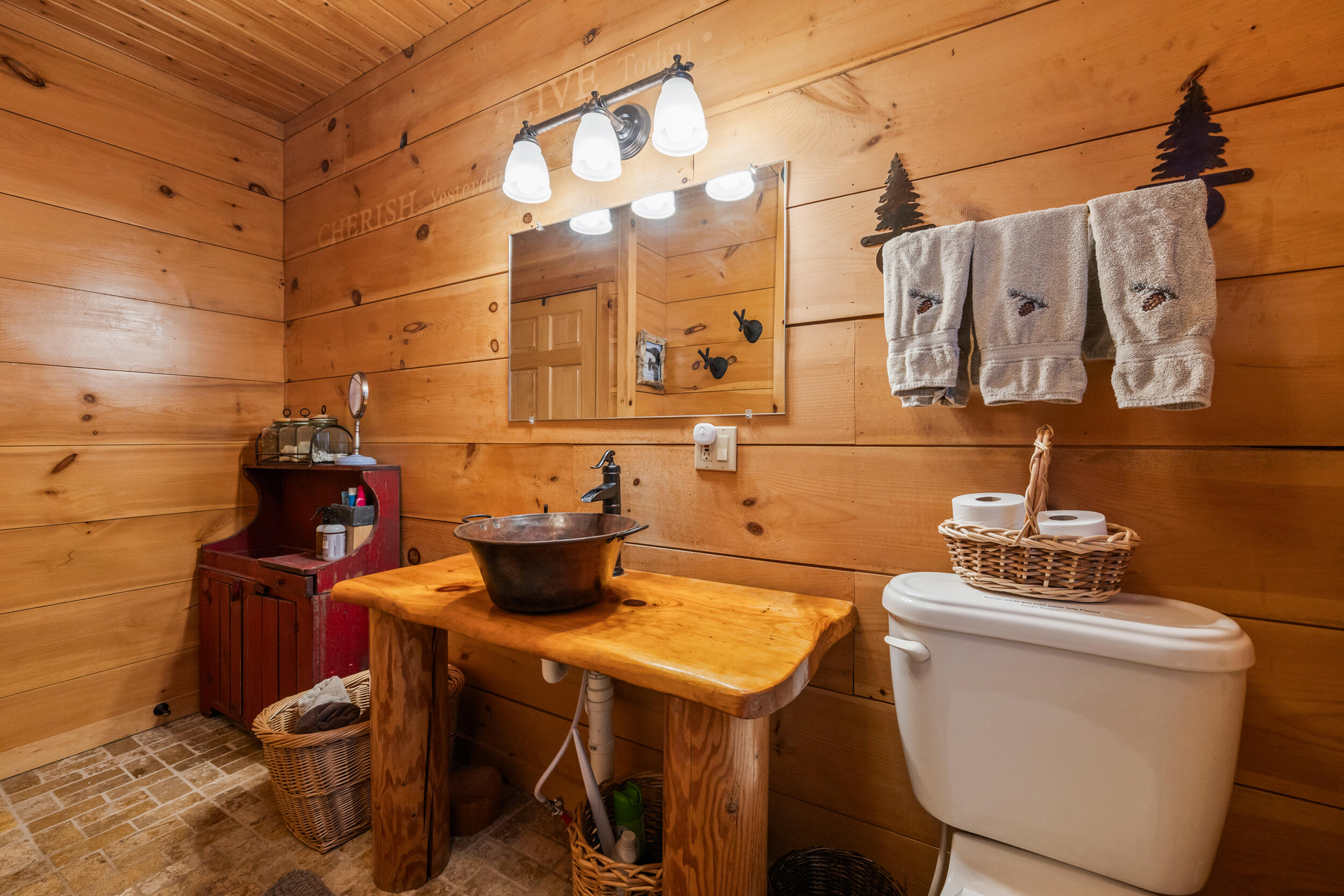 157 Kendall's Farm Trail Dallas Plt, ME 04970 - Photo 31 of 70 Main Level Bath