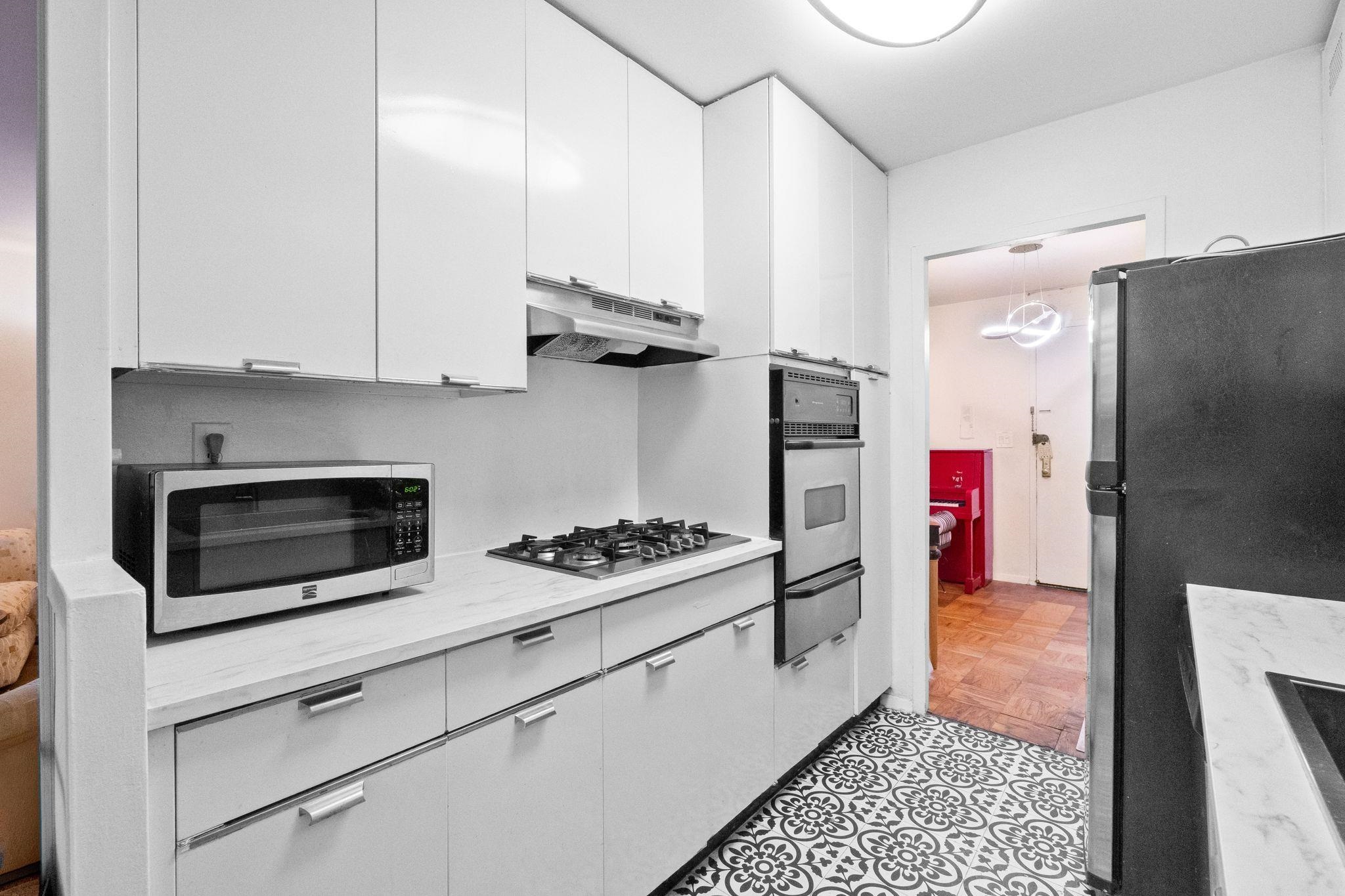 6600 Boulevard East, Unit 4H West New York, NJ 07093 - Photo 10 of 30