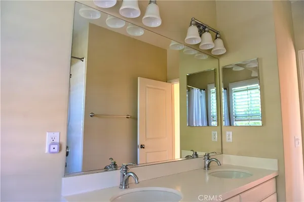 $5,350 | 56 Twin Gables, Irvine, CA 92620