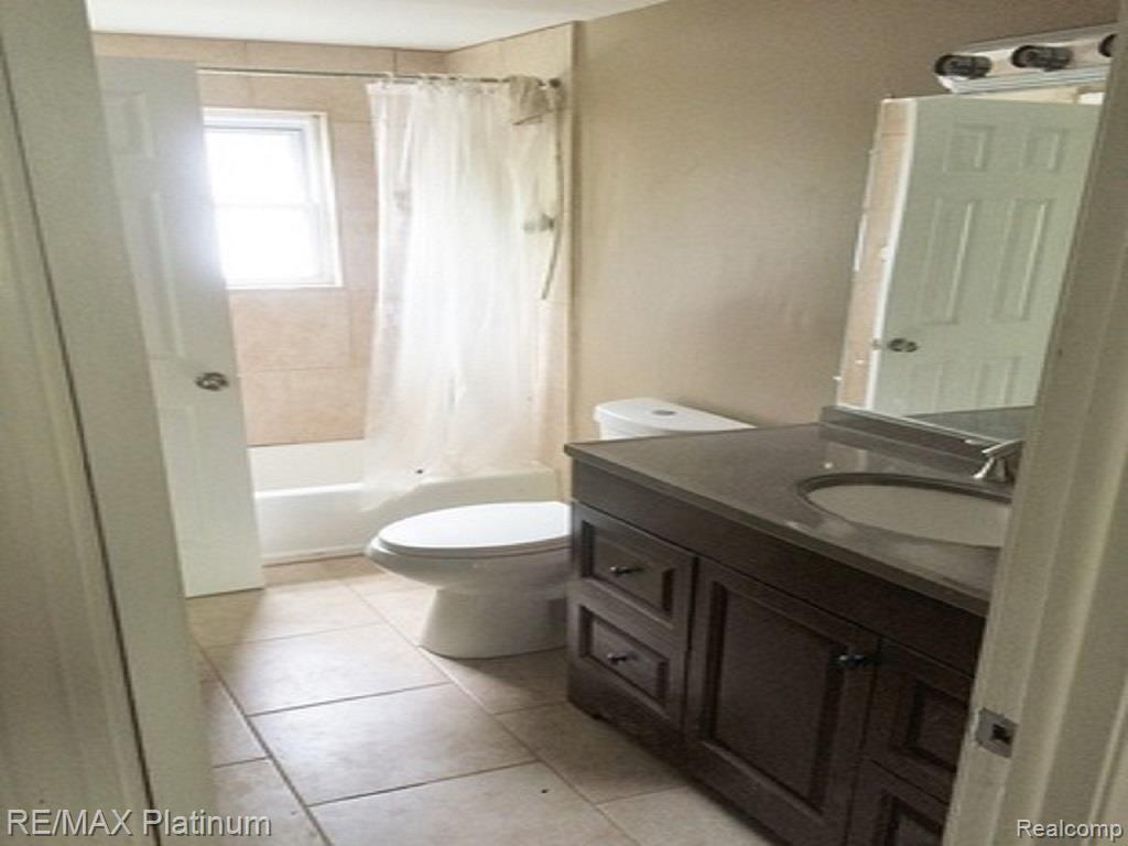 42447 Park Ridge Road Novi, MI 48375 - Photo 11 of 15