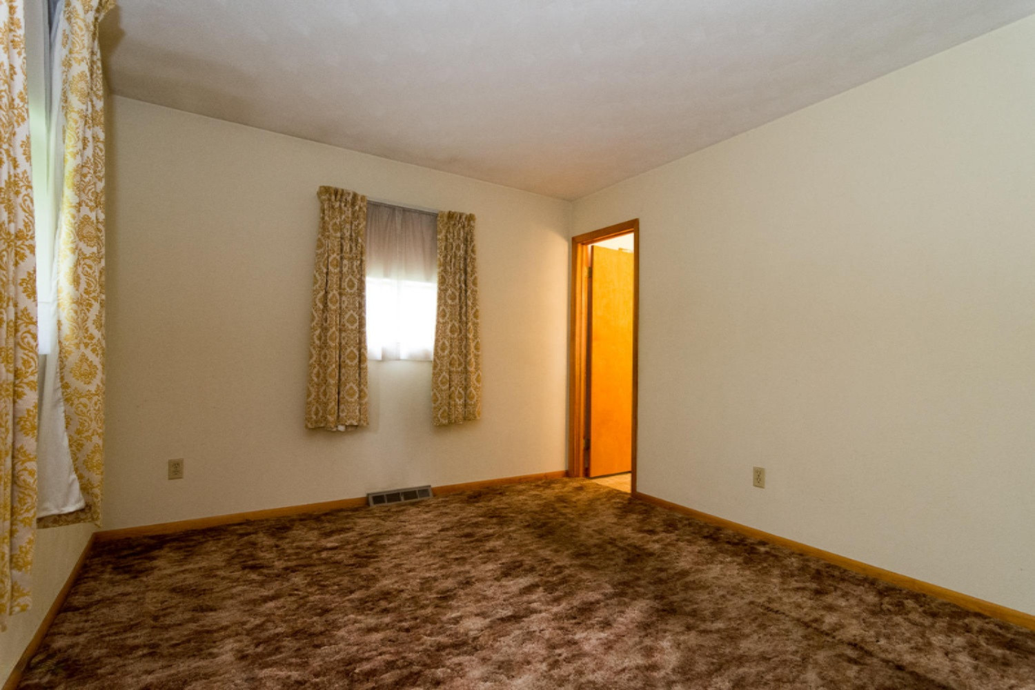 1310 Amherst Road Niles, MI 49120 - Photo 17 of 24 Amherst-16