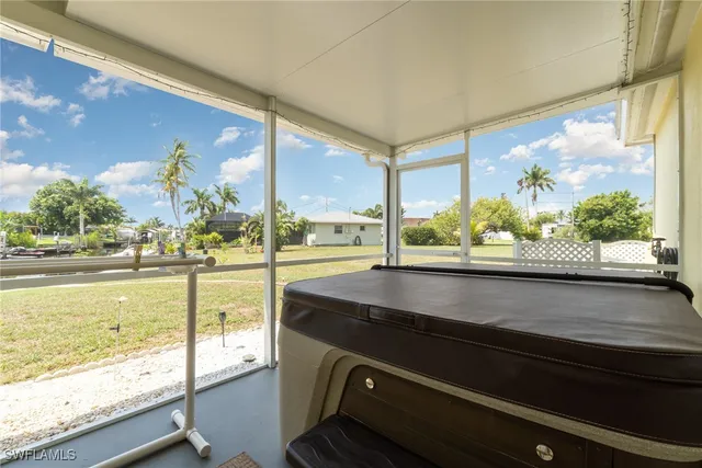 $334,000 | 1751 Lakeview Boulevard, North Fort Myers, FL 33903