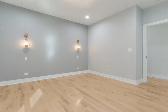 $665,000 | 6410 South Vernon Avenue, Chicago, IL 60637