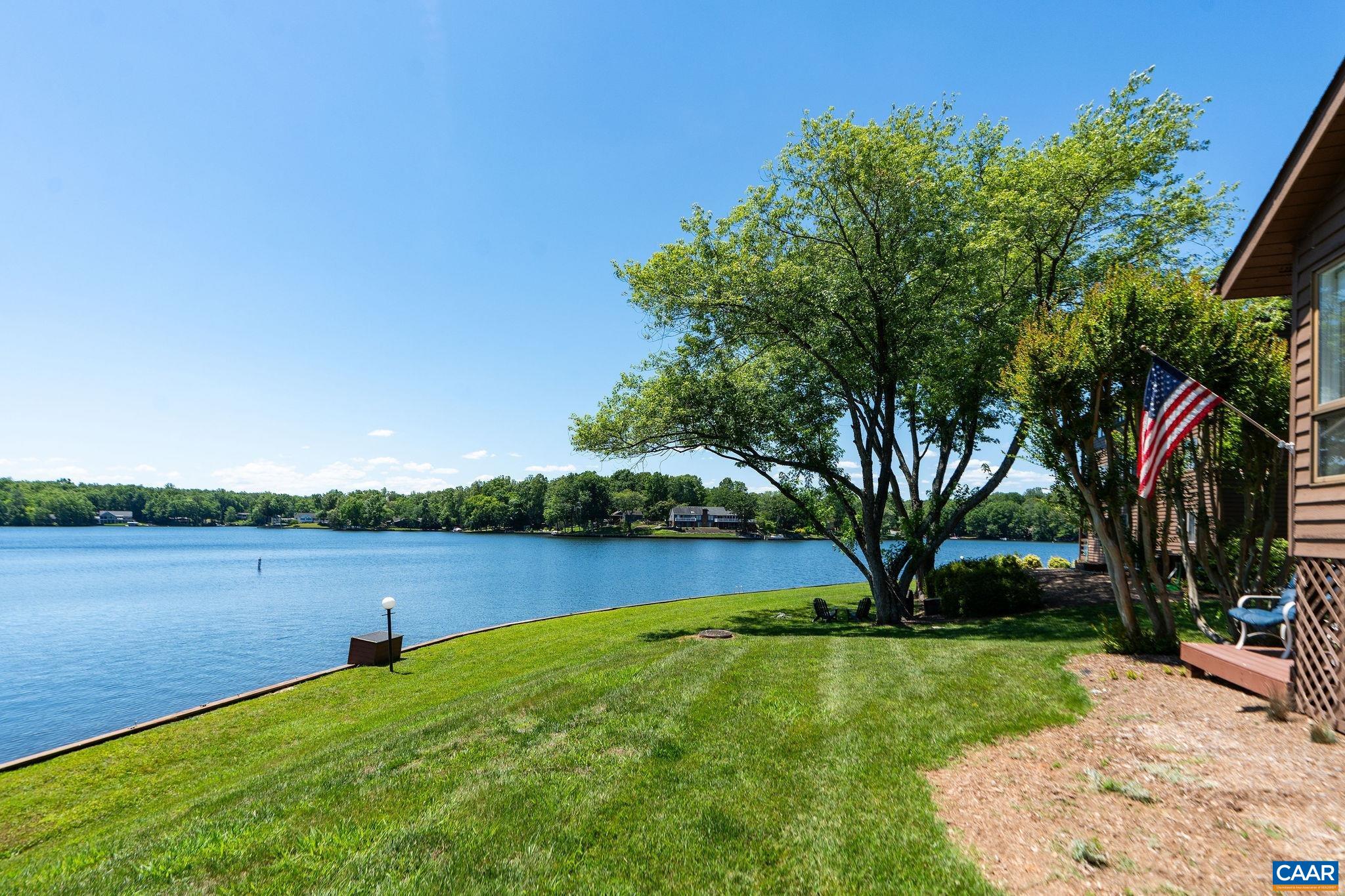 1 Marina Point, Unit B1 Palmyra, VA 22963 - Photo 6 of 49
