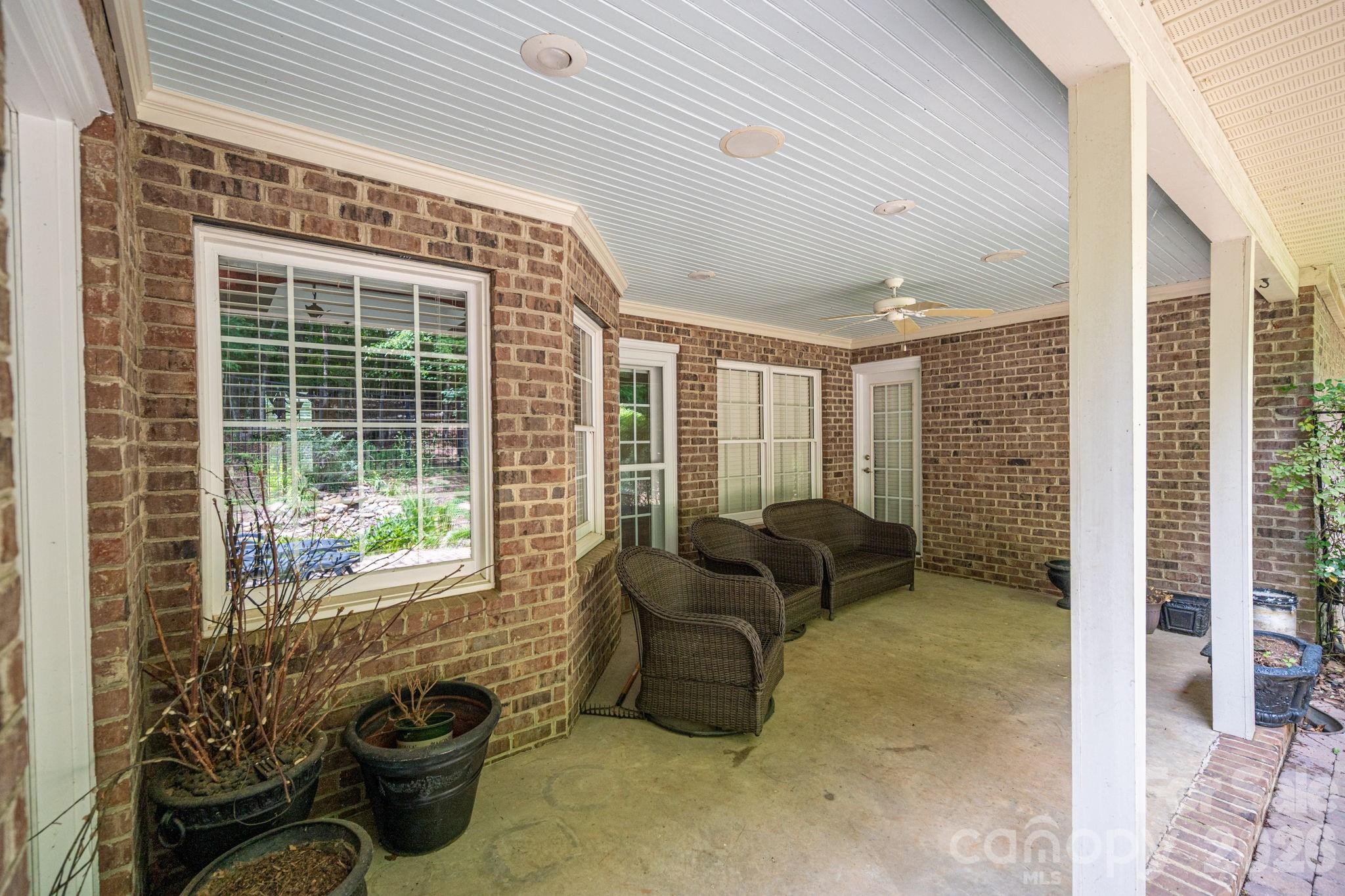 116 28th Avenue Northwest Hickory, NC 28601 - Photo 40 of 48