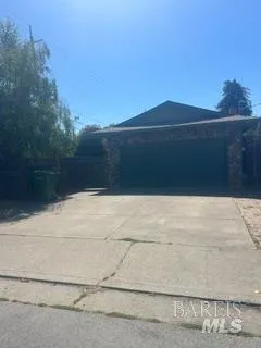 $720,000 | 1808 Weaverly Drive, Petaluma, CA 94954