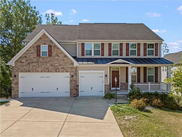 $734,900 | 101 Cole Drive, Robinson Township, PA 15136