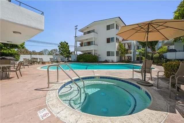 $3,295 | 415 South Prospect Avenue, Unit 214, Redondo Beach, CA 90277
