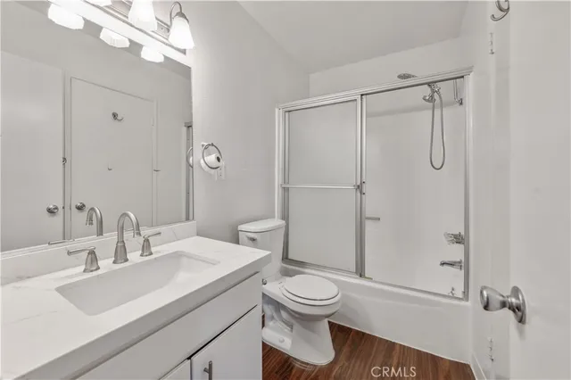 $3,295 | 415 South Prospect Avenue, Unit 214, Redondo Beach, CA 90277