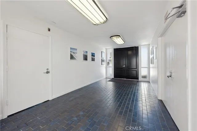 $3,295 | 415 South Prospect Avenue, Unit 214, Redondo Beach, CA 90277