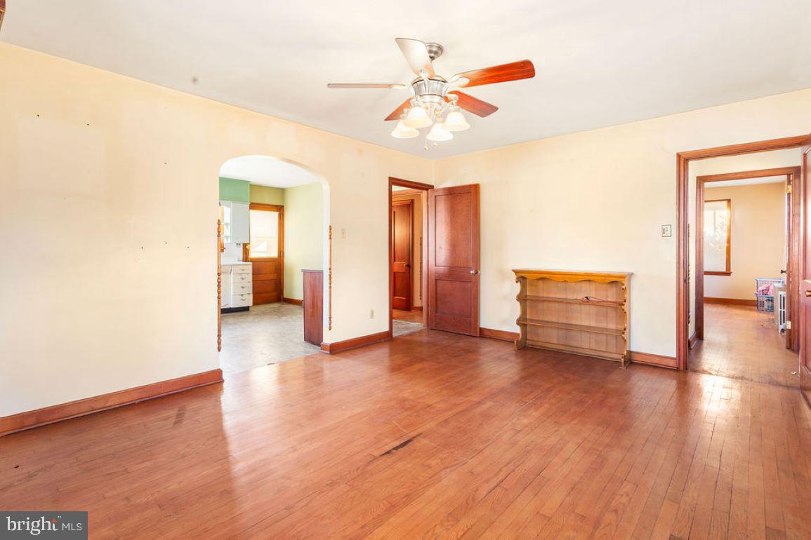 5840 Davidsburg Road Dover, PA 17315 - Photo 4 of 36