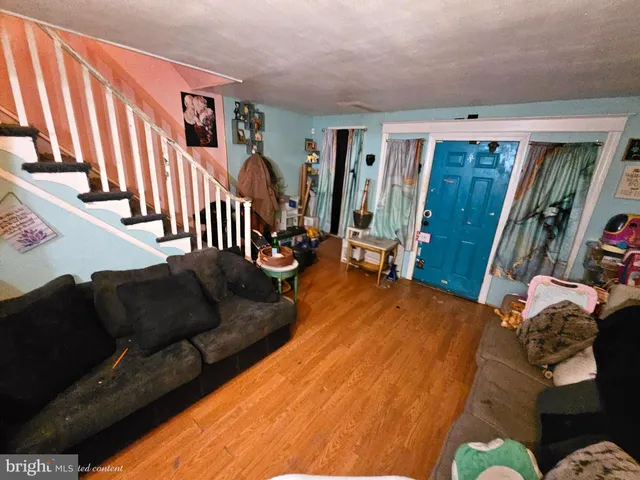 $175,500 | 6913 Rodney Street, Philadelphia, PA 19138