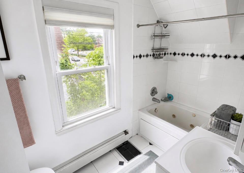 72 George Street Babylon, NY 11702 - Photo 9 of 14