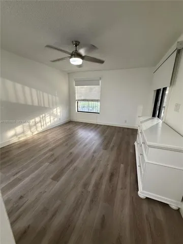 $299,999 | 4339 Carambola Circle South, Unit 2663, Coconut Creek, FL 33066