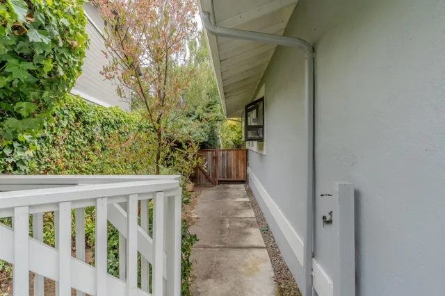 $1,450,000 | 1031 Yosemite Drive, Pacifica, CA 94044