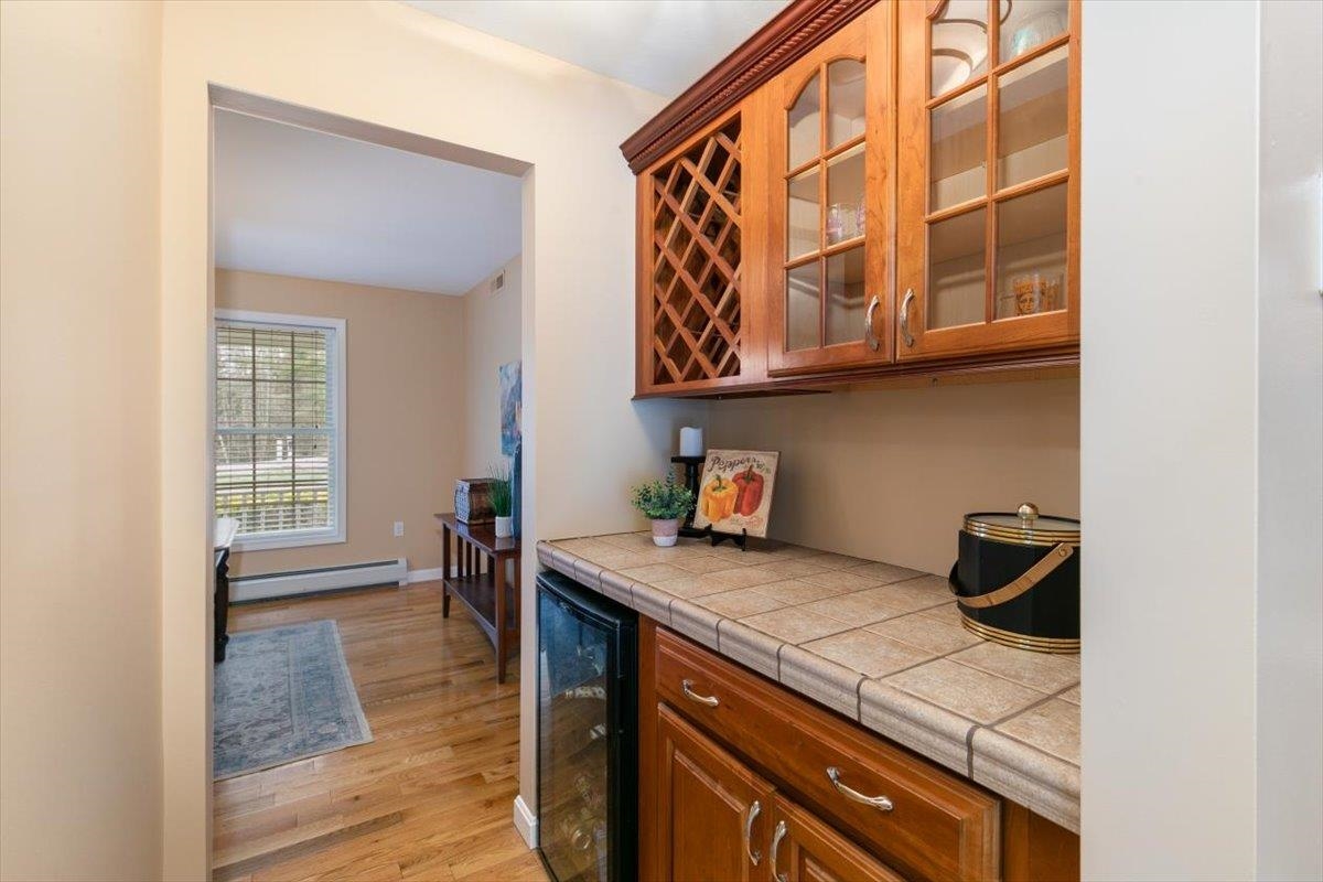 122 Forest Drive Auburn, NH 03032 - Photo 14 of 53