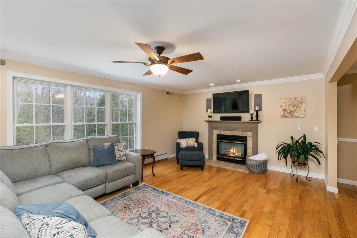 122 Forest Drive Auburn, NH 03032 - Photo 7 of 53