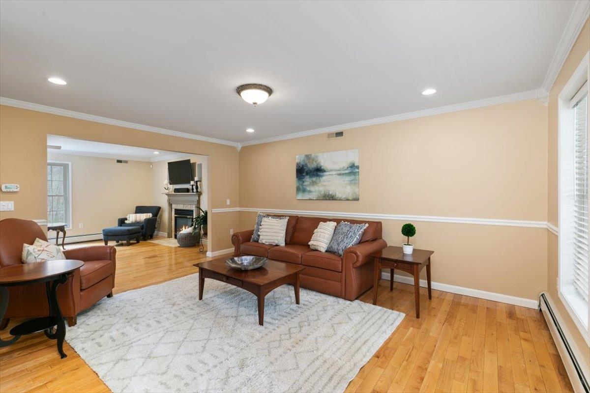 122 Forest Drive Auburn, NH 03032 - Photo 9 of 53