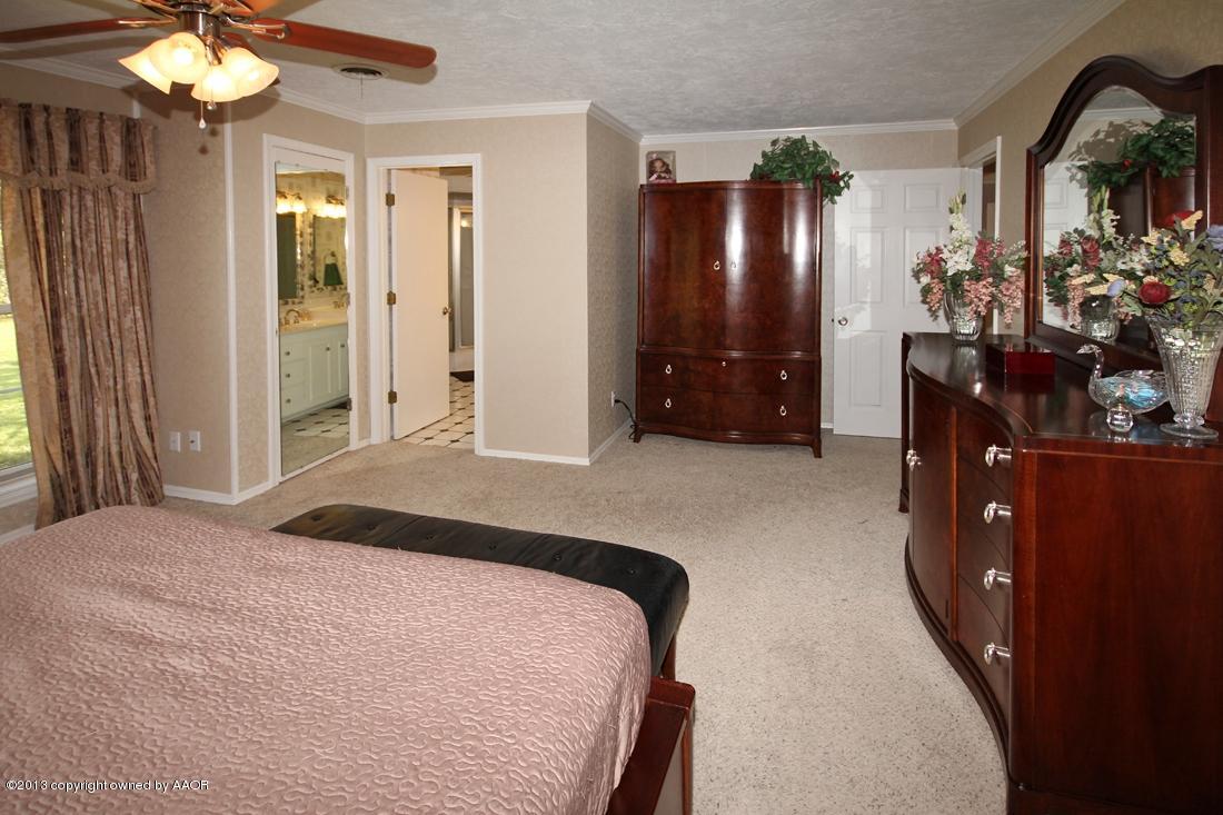 6209 Elmhurst Road Amarillo, TX 79106 - Photo 23 of 43 Master Bedroom