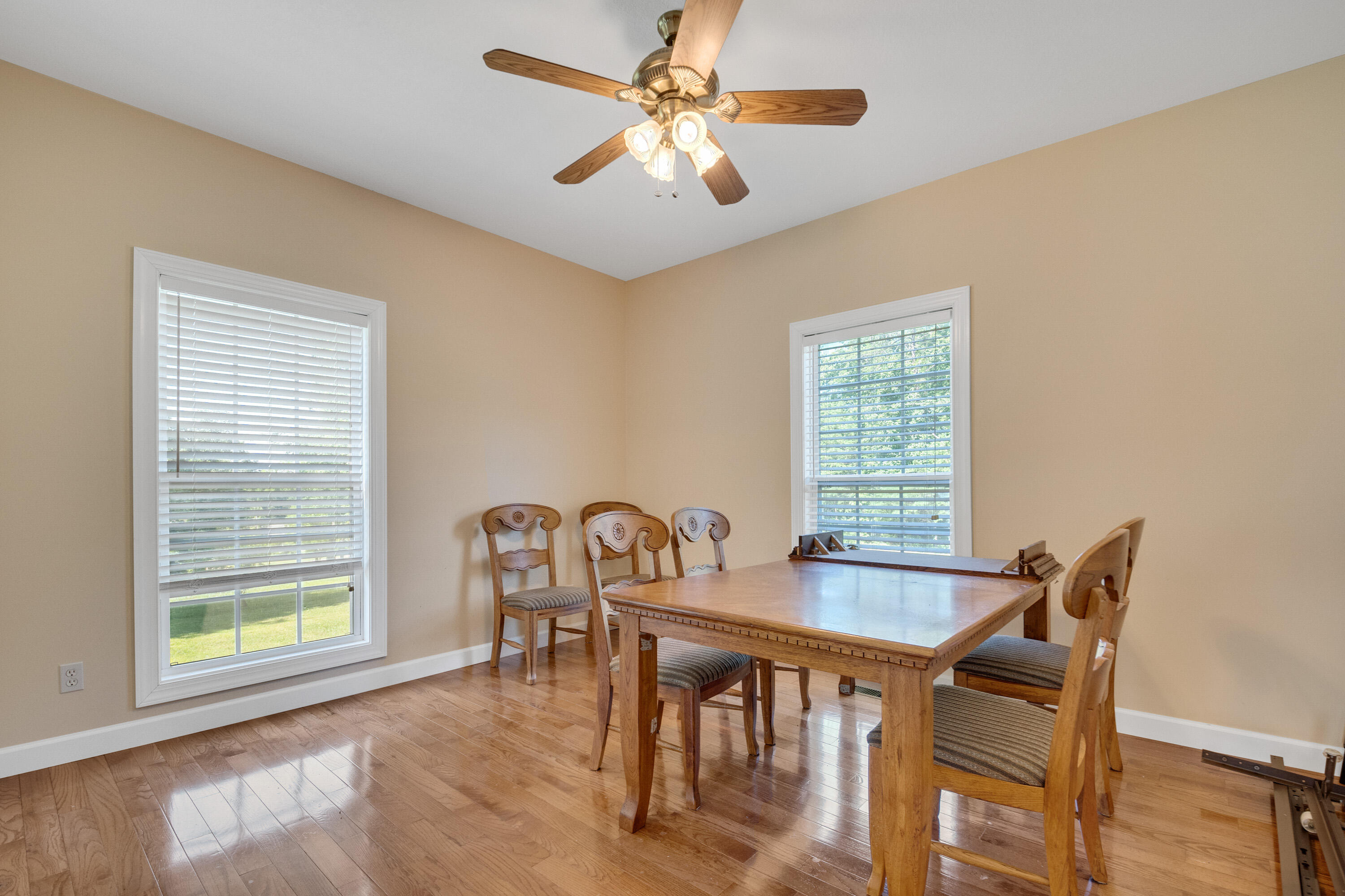 736 Hargis Road Signal Mountain, TN 37377 - Photo 23 of 35 736-Hagris-Rd-15