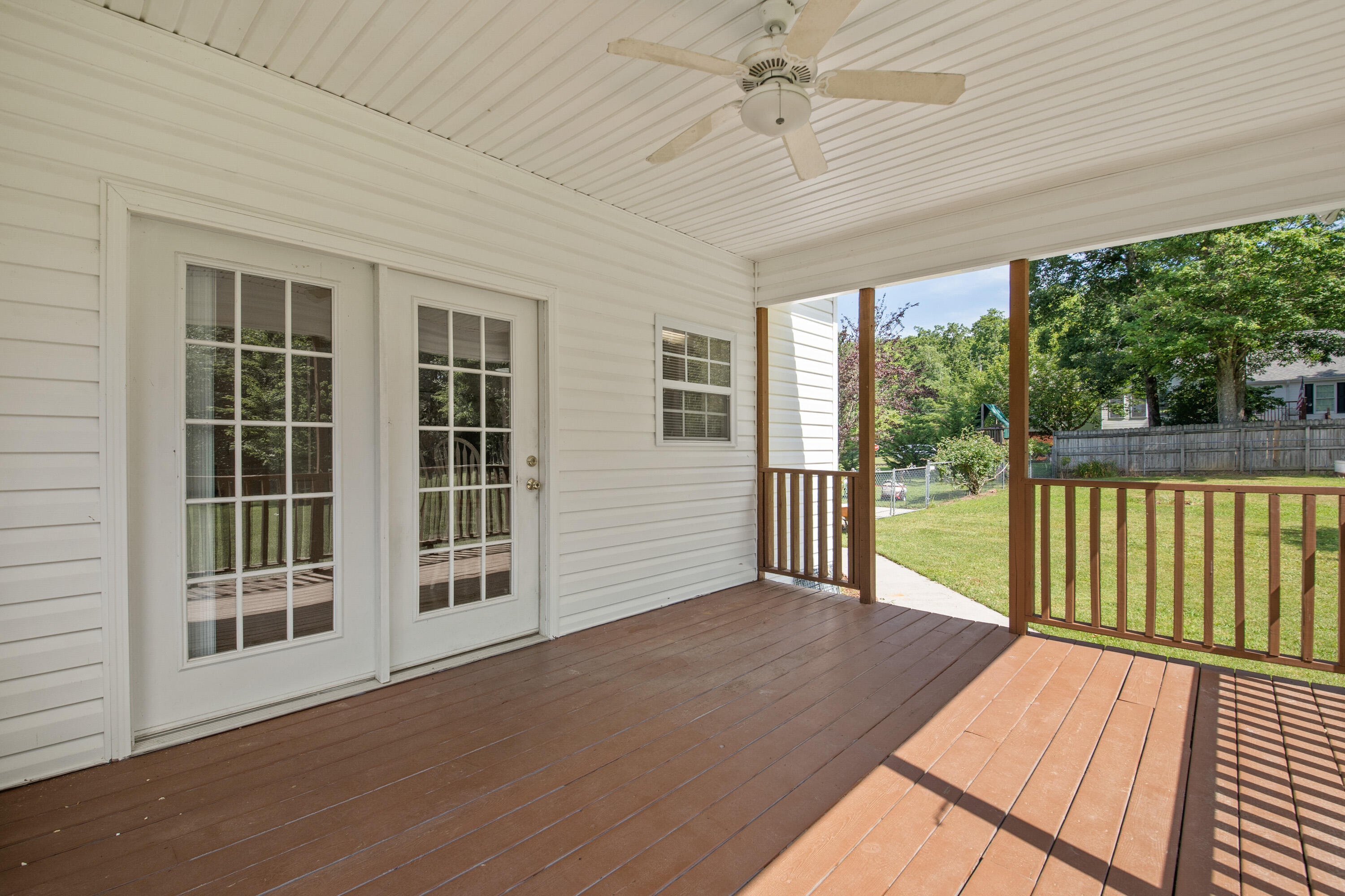 736 Hargis Road Signal Mountain, TN 37377 - Photo 24 of 35 736-Hagris-Rd-29