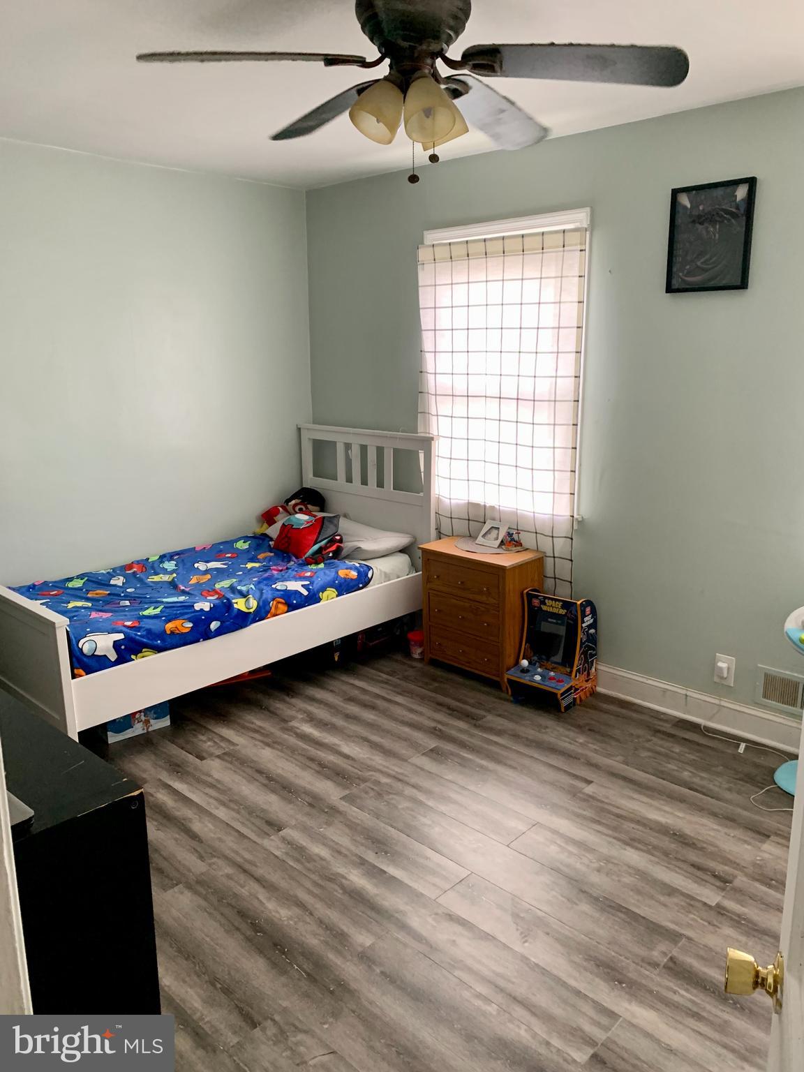 7573 Westfield Road Baltimore, MD 21222 - Photo 10 of 12 Gallery Image 10