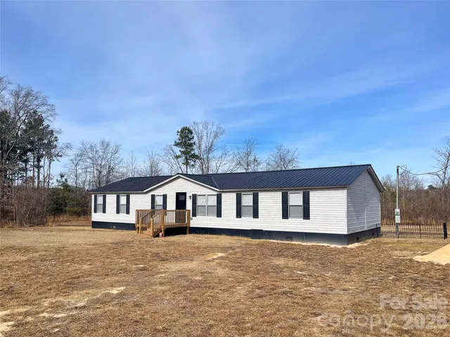 $224,000 | 2976 Stephens Road, Bethune, SC 29009