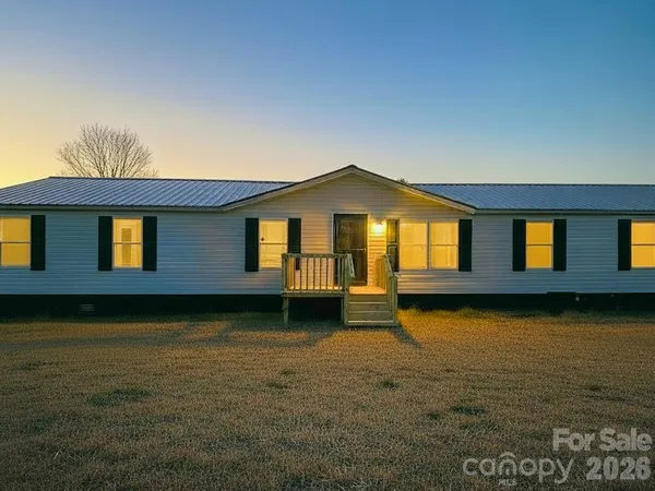 $224,000 | 2976 Stephens Road, Bethune, SC 29009
