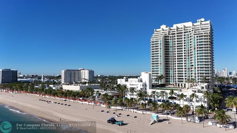101 South Fort Lauderdale Beach Boulevard, Unit 1906 Fort Lauderdale, FL 33316 - Photo 1 of 9 a view of balcony with city view