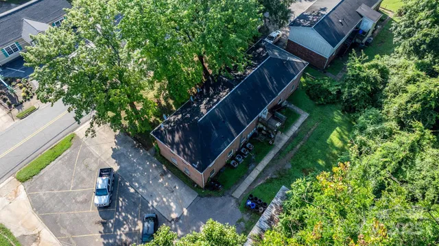 a view of stairs and yard