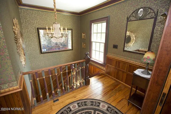 $575,000 | 122 South Academy Street, Washington, NC 27889