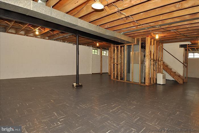 19133 Willow Grove Road Olney, MD 20832 - Photo 16 of 30 Basement