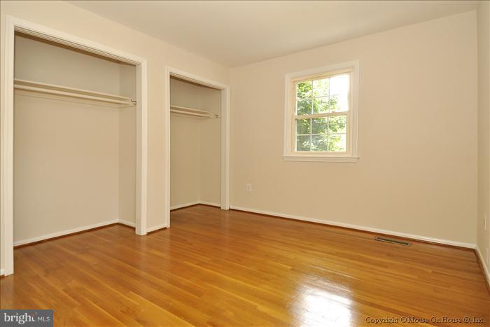 19133 Willow Grove Road Olney, MD 20832 - Photo 20 of 30 Bedroom 2