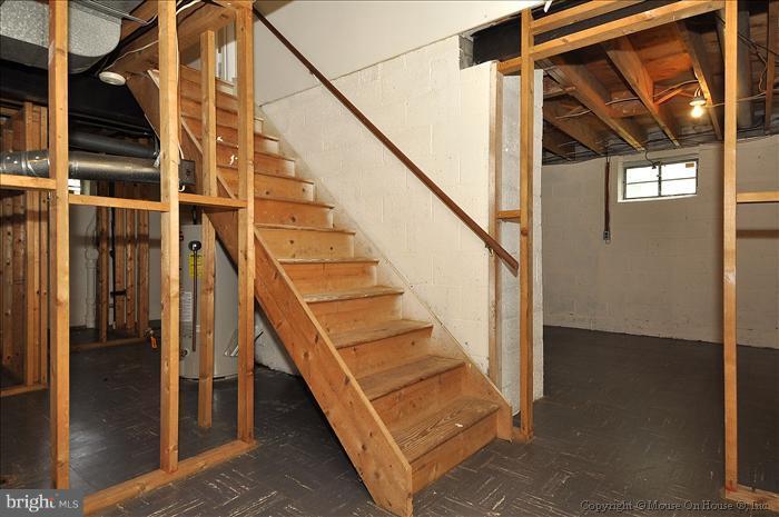 19133 Willow Grove Road Olney, MD 20832 - Photo 21 of 30 Basement