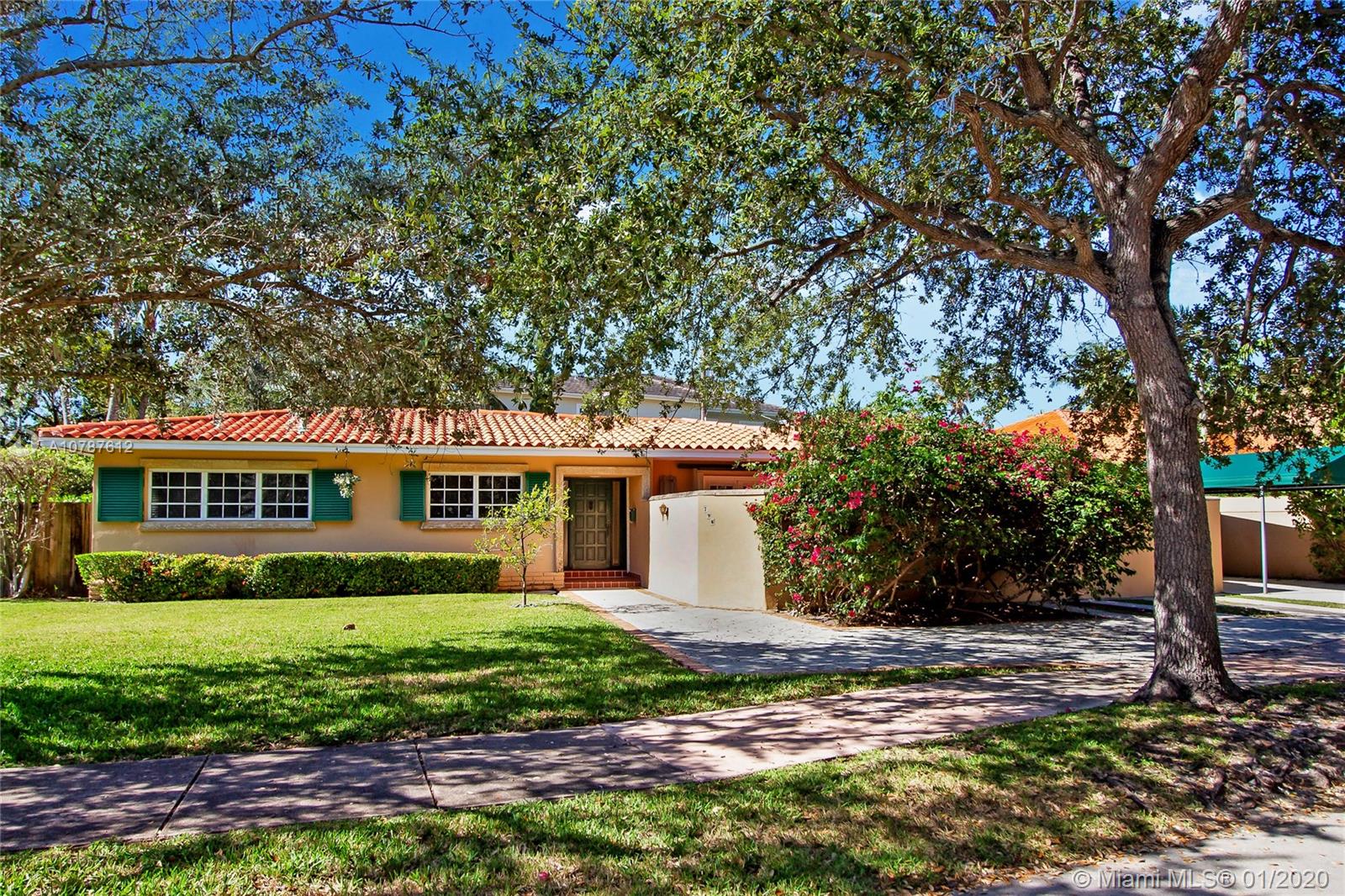 796 Woodcrest Road Key Biscayne, FL 33149 - Photo 2 of 20