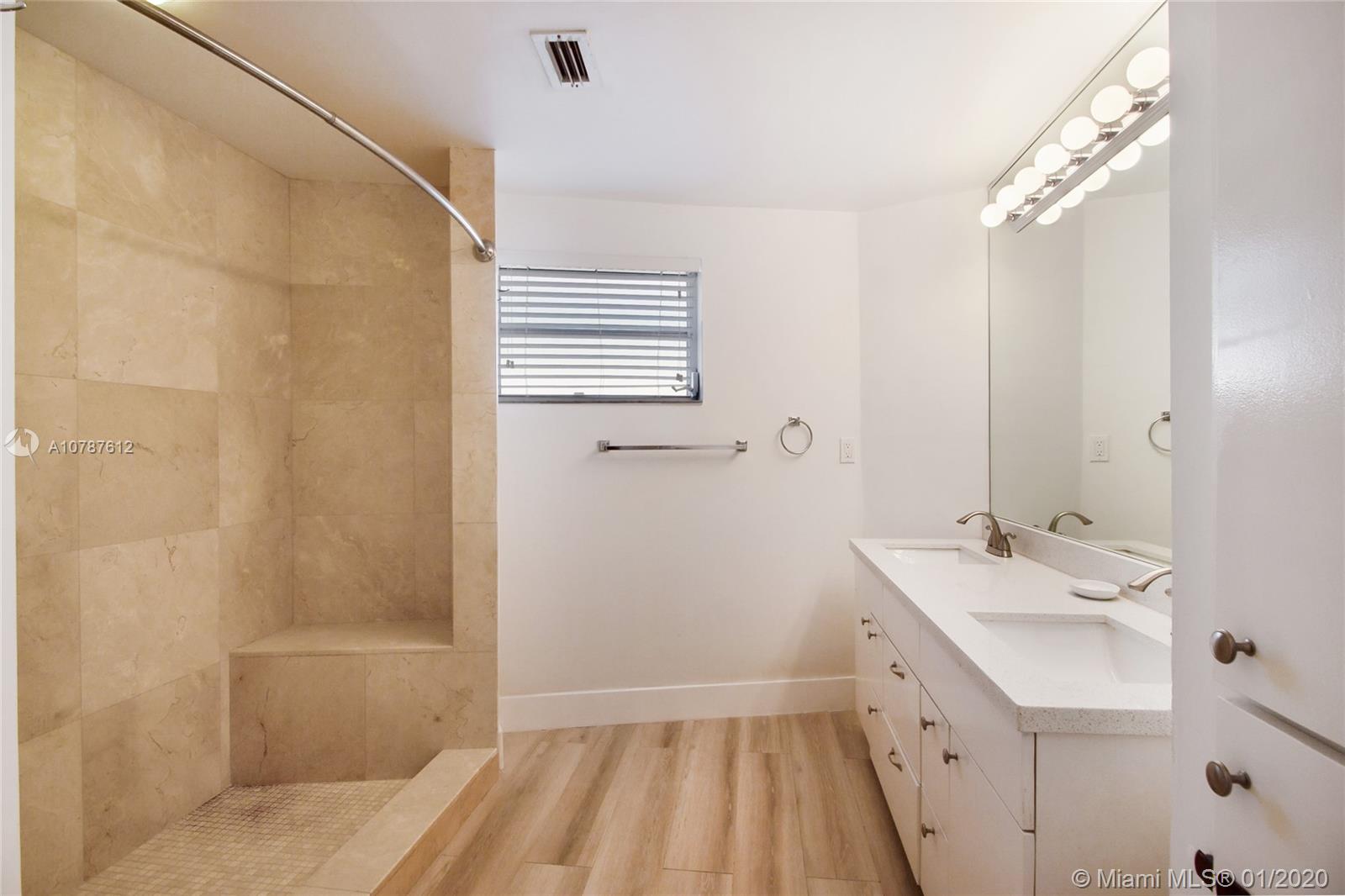 796 Woodcrest Road Key Biscayne, FL 33149 - Photo 15 of 20