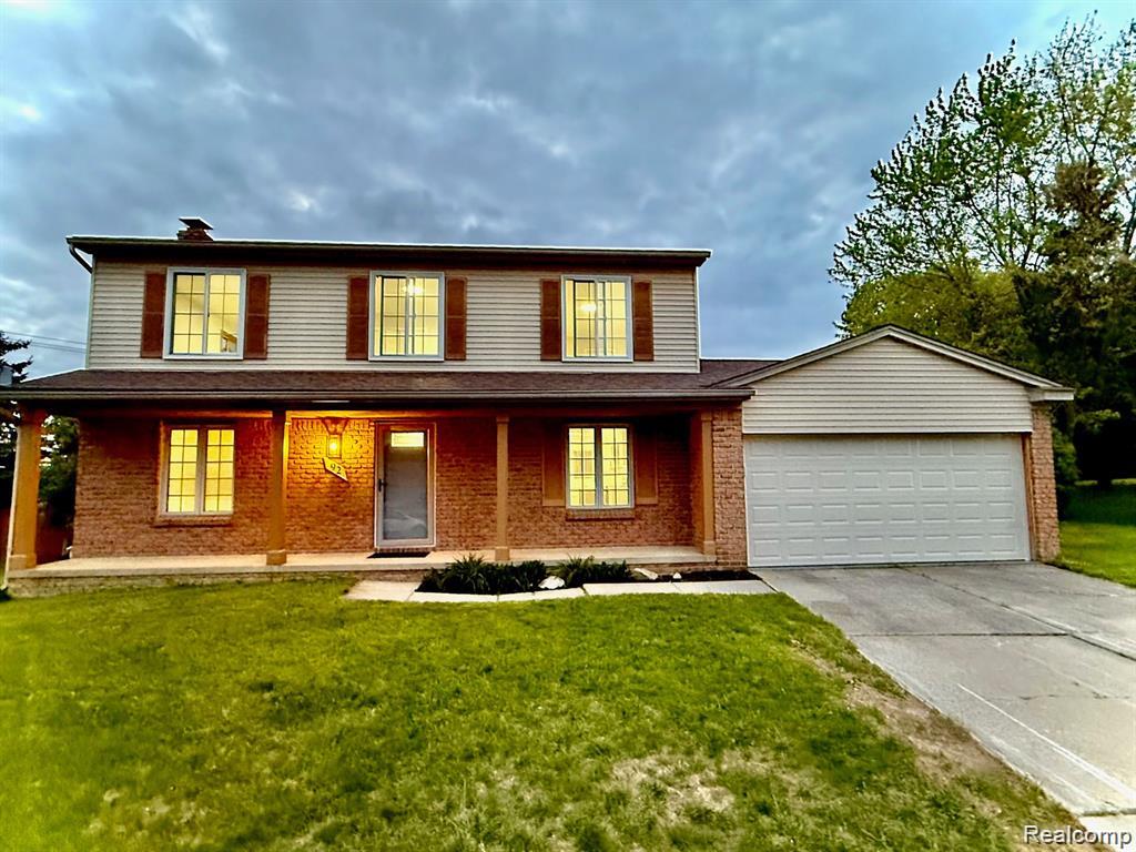 92 Foxboro Drive Rochester Hills, MI 48309 - Photo 1 of 57
