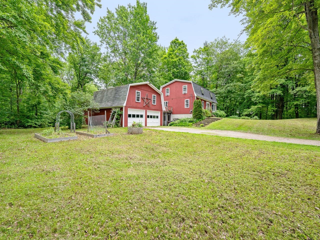 1128 Hardscrabble Road Bristol, VT 05443 - Photo 2 of 60