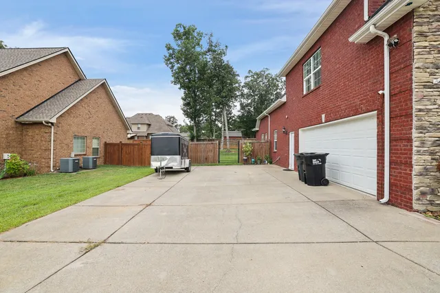 $509,000 | 1131 Rivercrest Drive, Murfreesboro, TN 37129