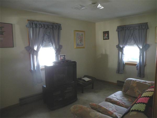 29 Ward Well Road Canton, MA 02021 - Photo 10 of 15