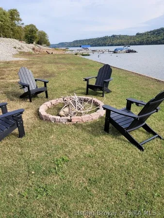 $149,900 | 5101-5103 Stoneview Drive, Charlestown, IN 47111