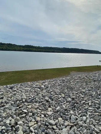 $149,900 | 5101-5103 Stoneview Drive, Charlestown, IN 47111