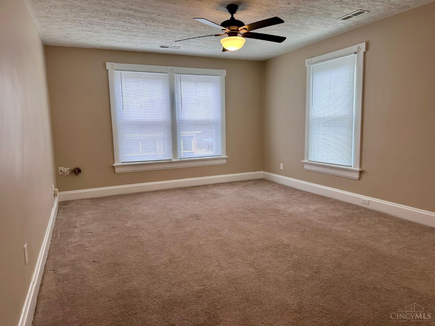 3939 Section Road Cincinnati, OH 45236 - Photo 6 of 21