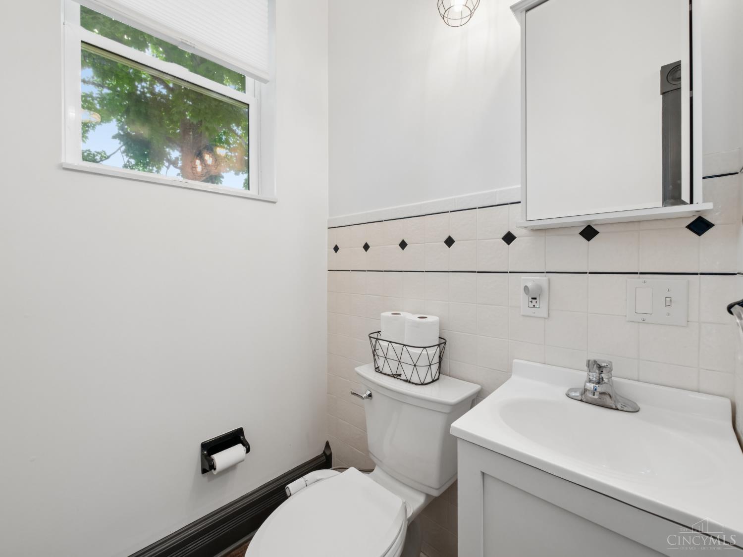 110 South Main Street Hamilton, OH 45011 - Photo 20 of 40