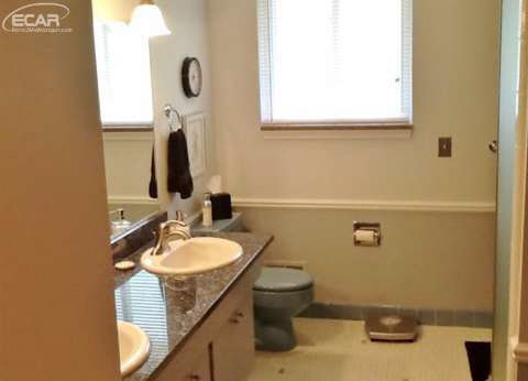 1393 Butcher Road Fenton, MI 48430 - Photo 12 of 15 20437968-11.JPG