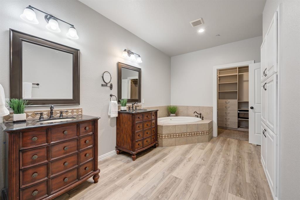 223 Wood Street, Unit 501 Grapevine, TX 76051 - Photo 26 of 40